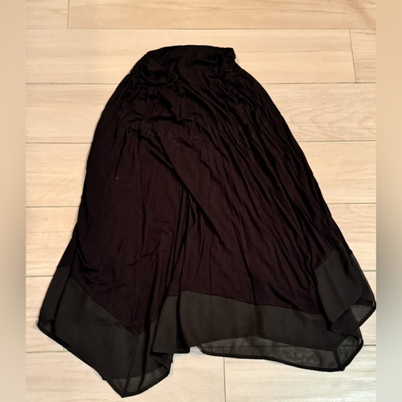 Apt 9 elegant Black Skirt SMALL length 30in waist 11in stretchy - Picture 2 of 3